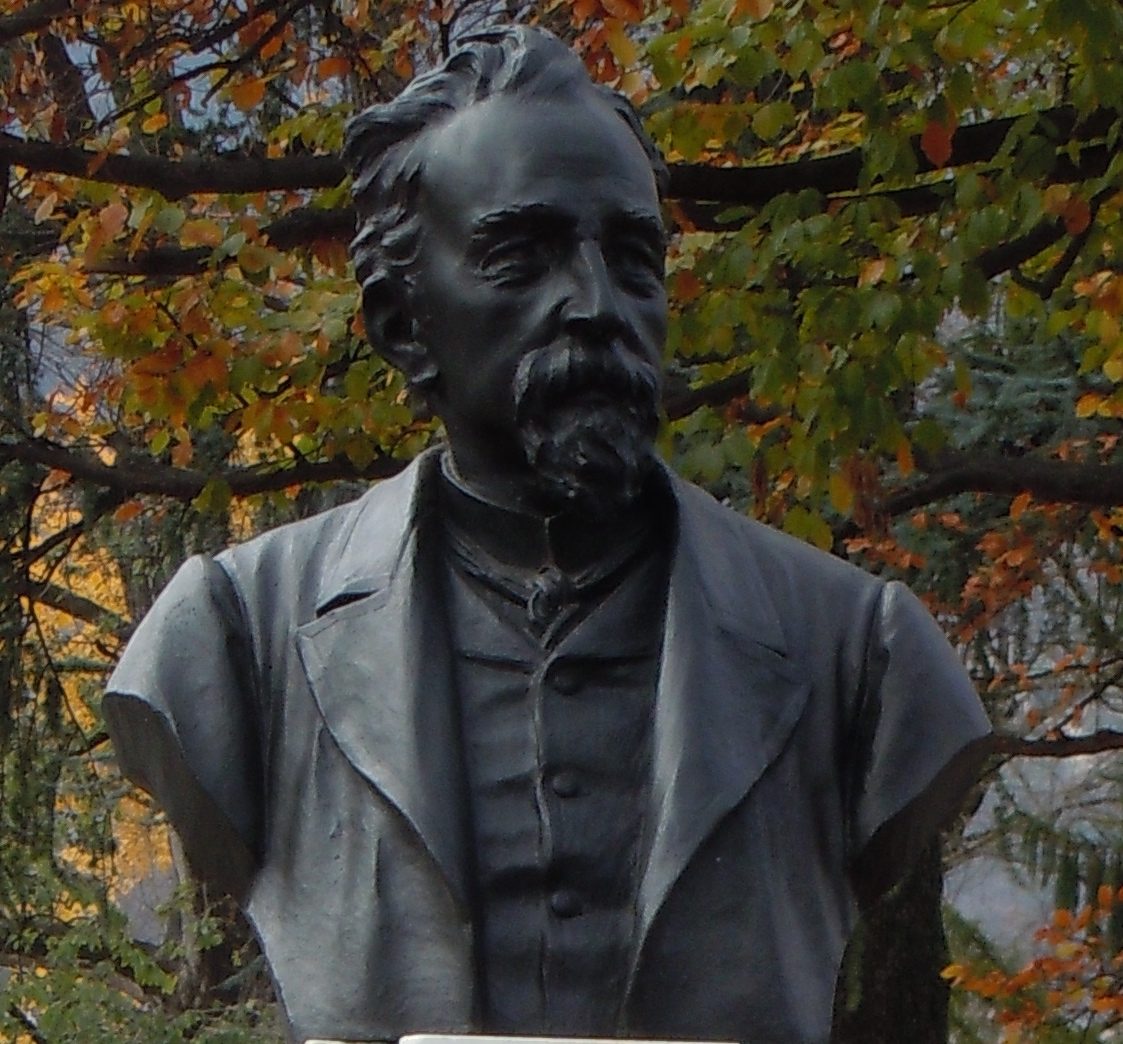 Giovanni Canestrini's bust 3.jpg